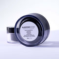 Pote da máscara facial noturna Sleeping Mask da PAM Skin, com ingredientes como ácido hialurônico e óleo de rosa mosqueta. Hidratante ideal para tratamento noturno intensivo de todos os tipos de pele.